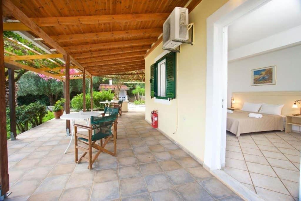 Panorama Apartments Fiscardo 피스카던 외부 사진